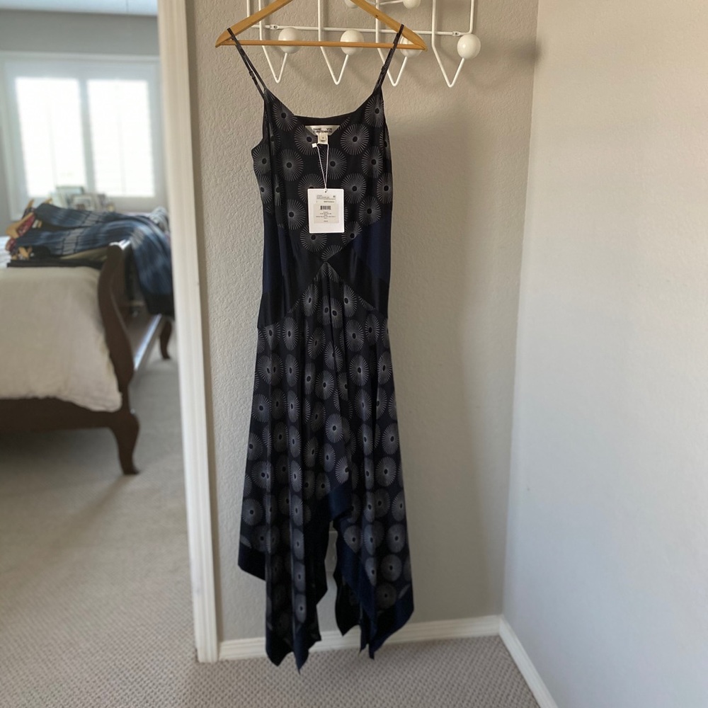 Navy and Black DVF cocktail dress- NEVER WORN
